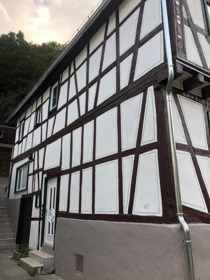 Schoene Ferienwohnung Gewoelbekeller Fachwerkhaus Bacharach Eksteriør bilde